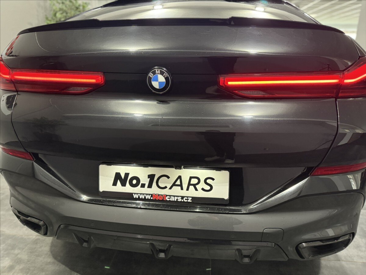 BMW X6 Sedan / Limuzína 3,0 l 250 kw