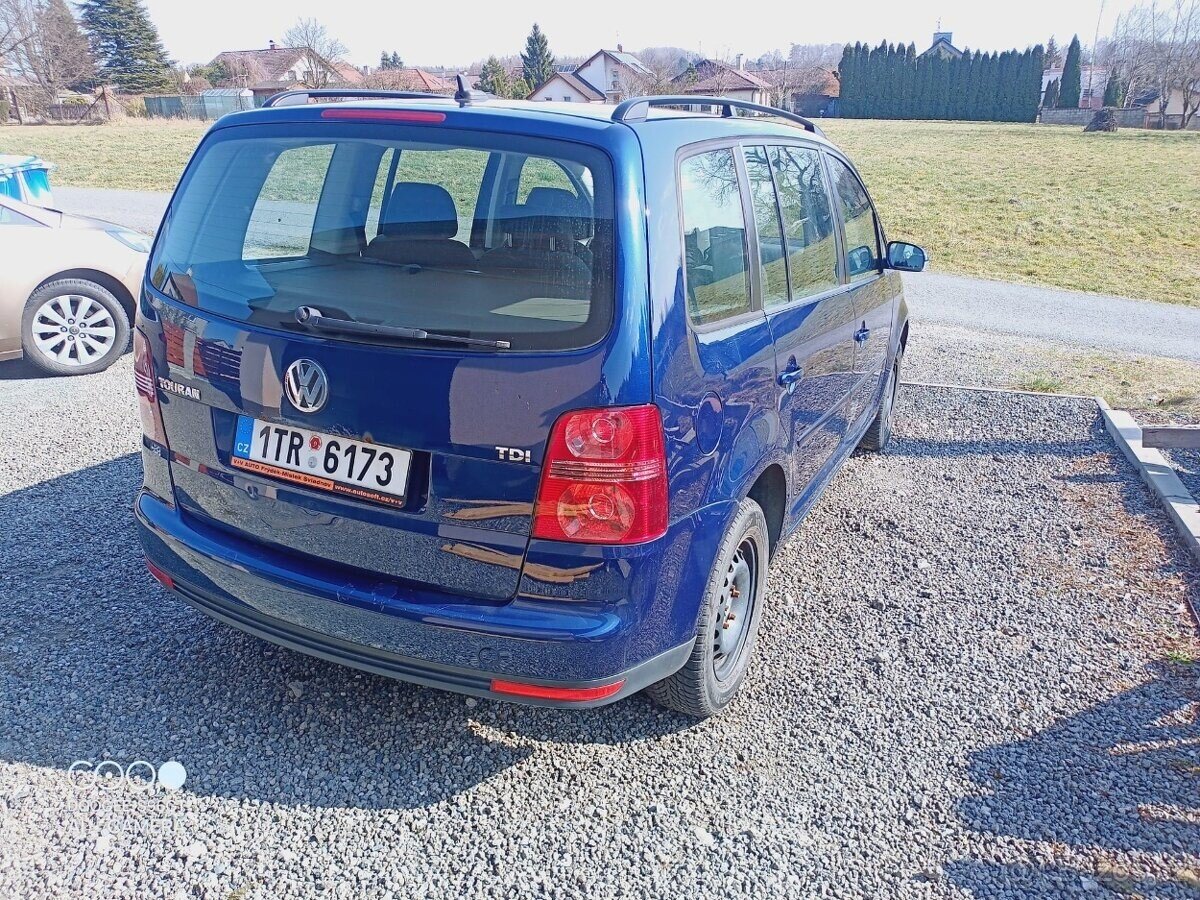 Volkswagen Touran VAN / Minibus 0,0 77 kw