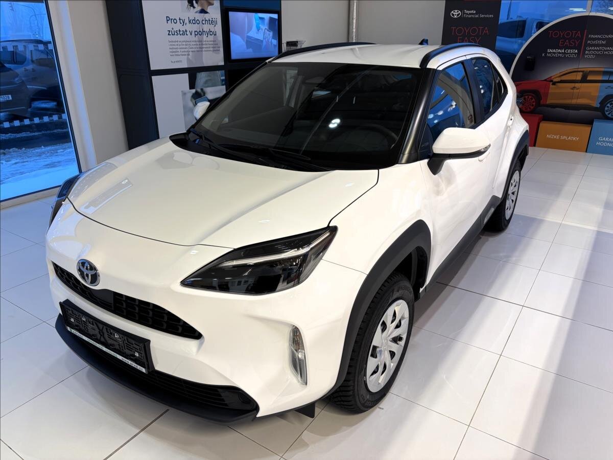 Toyota Yaris Cross SUV 1,5 l 0