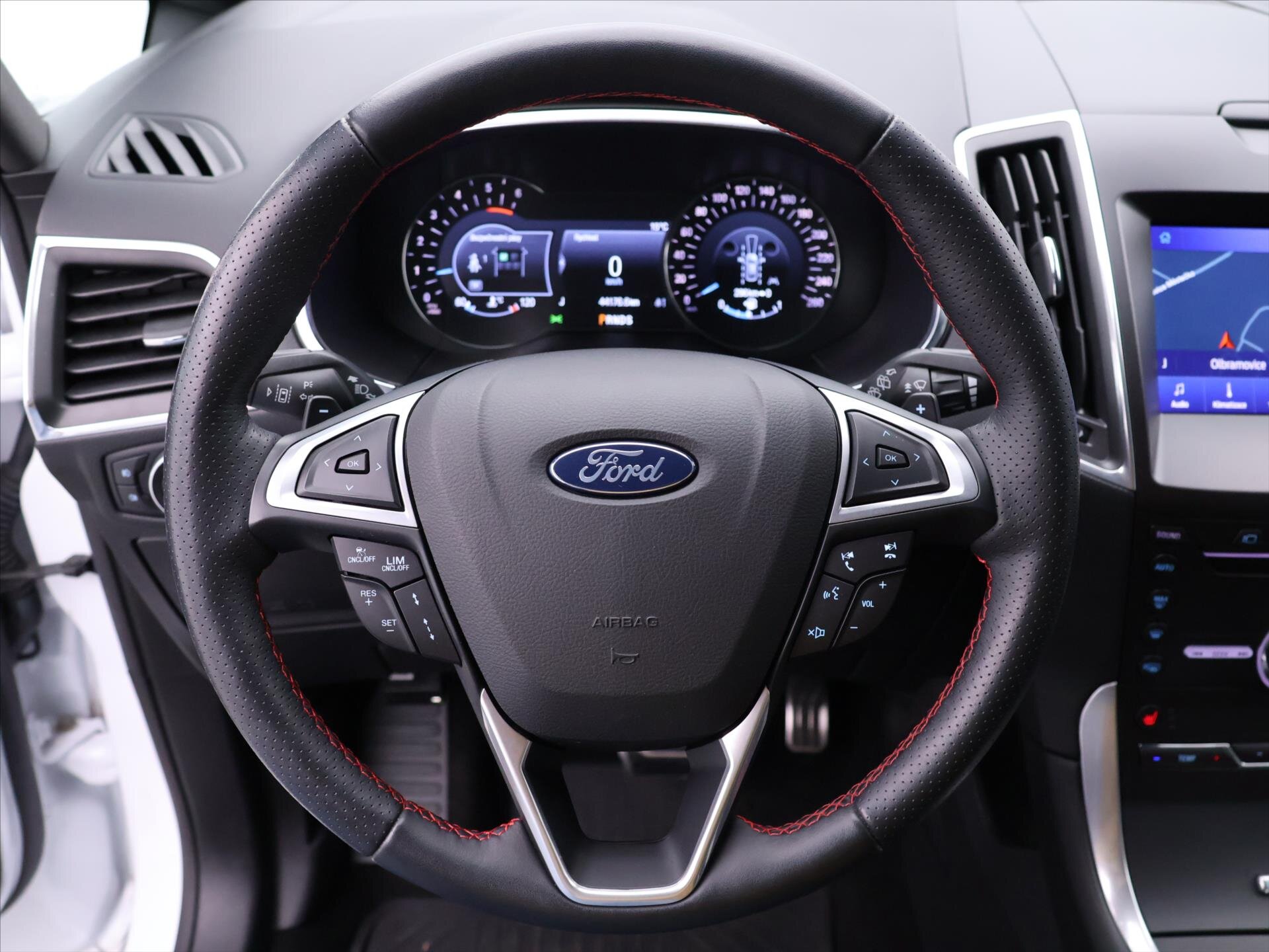 Ford S-MAX MPV 2,0 l 140 kw