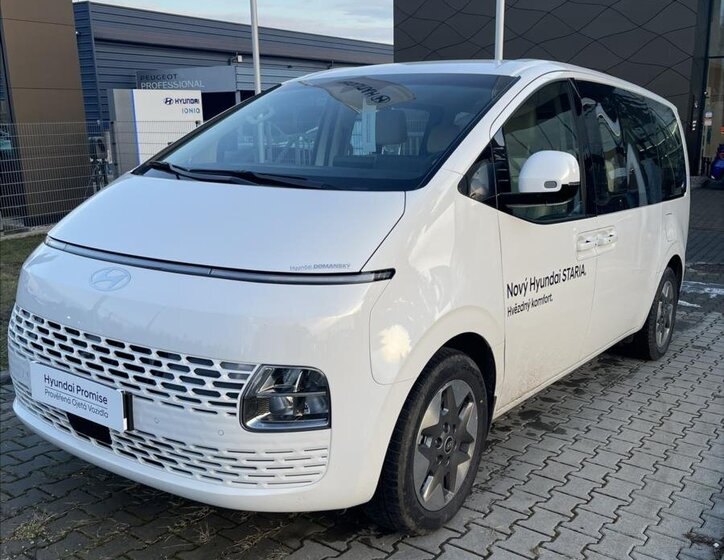 Hyundai Staria MPV 1,6 l 117 kw