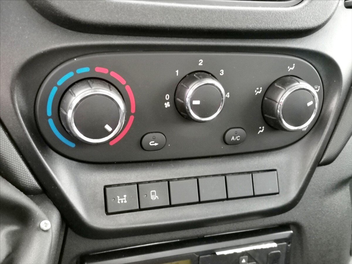 Iveco Daily Valník 3,0 l 110 kw