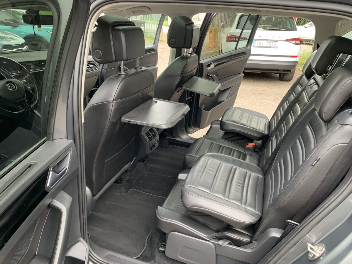 Volkswagen Touran Kombi 1,6 l 85 kw