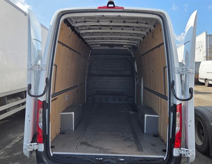 Mercedes-Benz Sprinter Skříň 2,0 l 125 kw