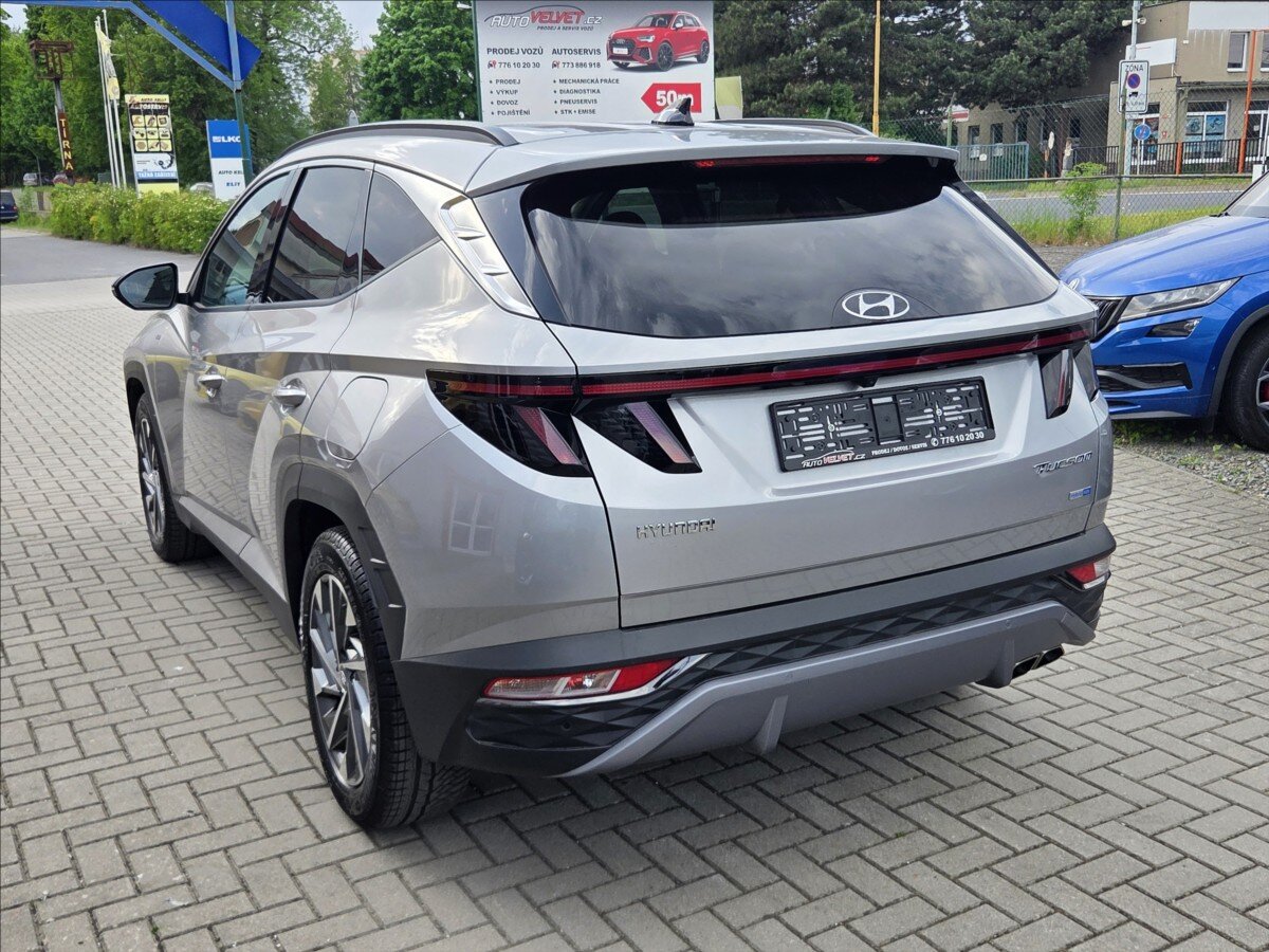 Hyundai Tucson SUV / Terénní 1,6 l 100 kw