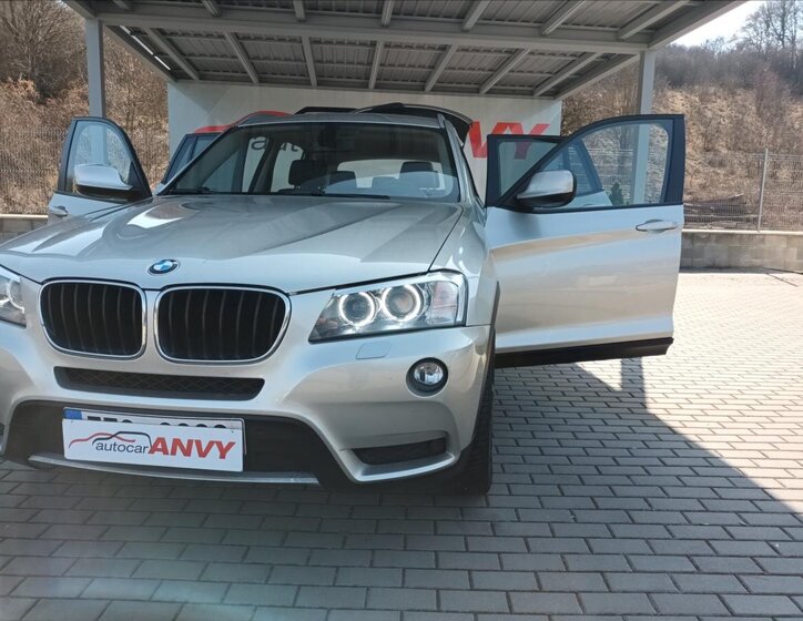 BMW X3 SUV / Terénní 2,0 l 135 kw