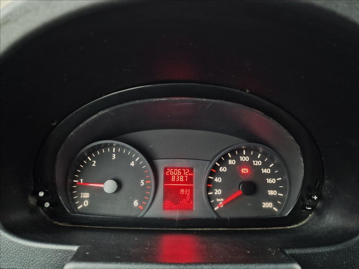 Volkswagen Crafter Skříň 2,0 l 100 kw