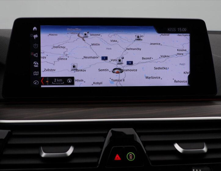 BMW Řada 5 Sedan / Limuzína 2,0 l 140 kw