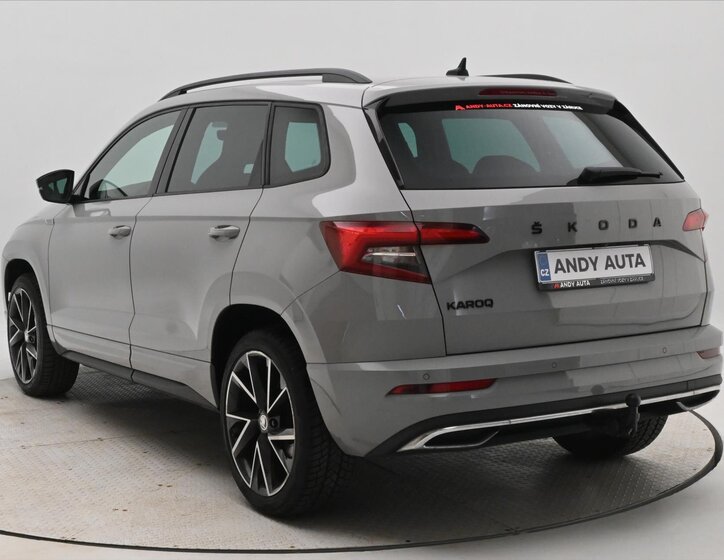 Škoda Karoq SUV / Terénní 1,5 l 110 kw