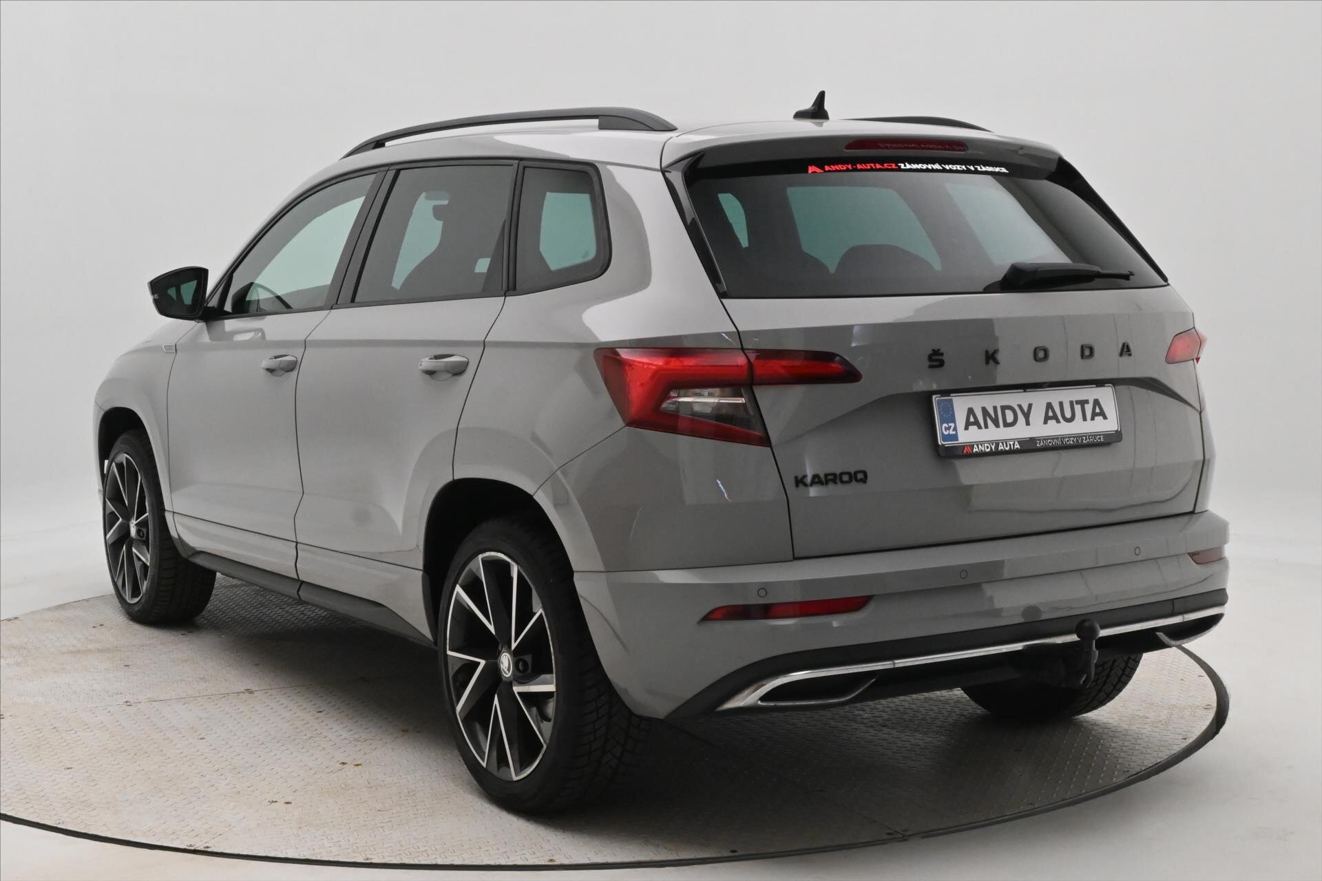 Škoda Karoq SUV / Terénní 1,5 l 110 kw