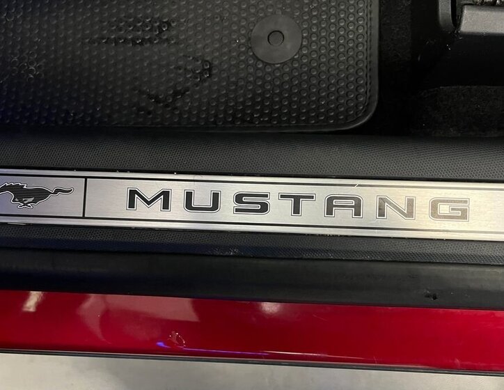 Ford Mustang Mach-E SUV 0,0 198 kw