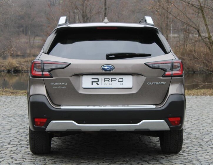 Subaru Outback Kombi 2,5 l 124 kw