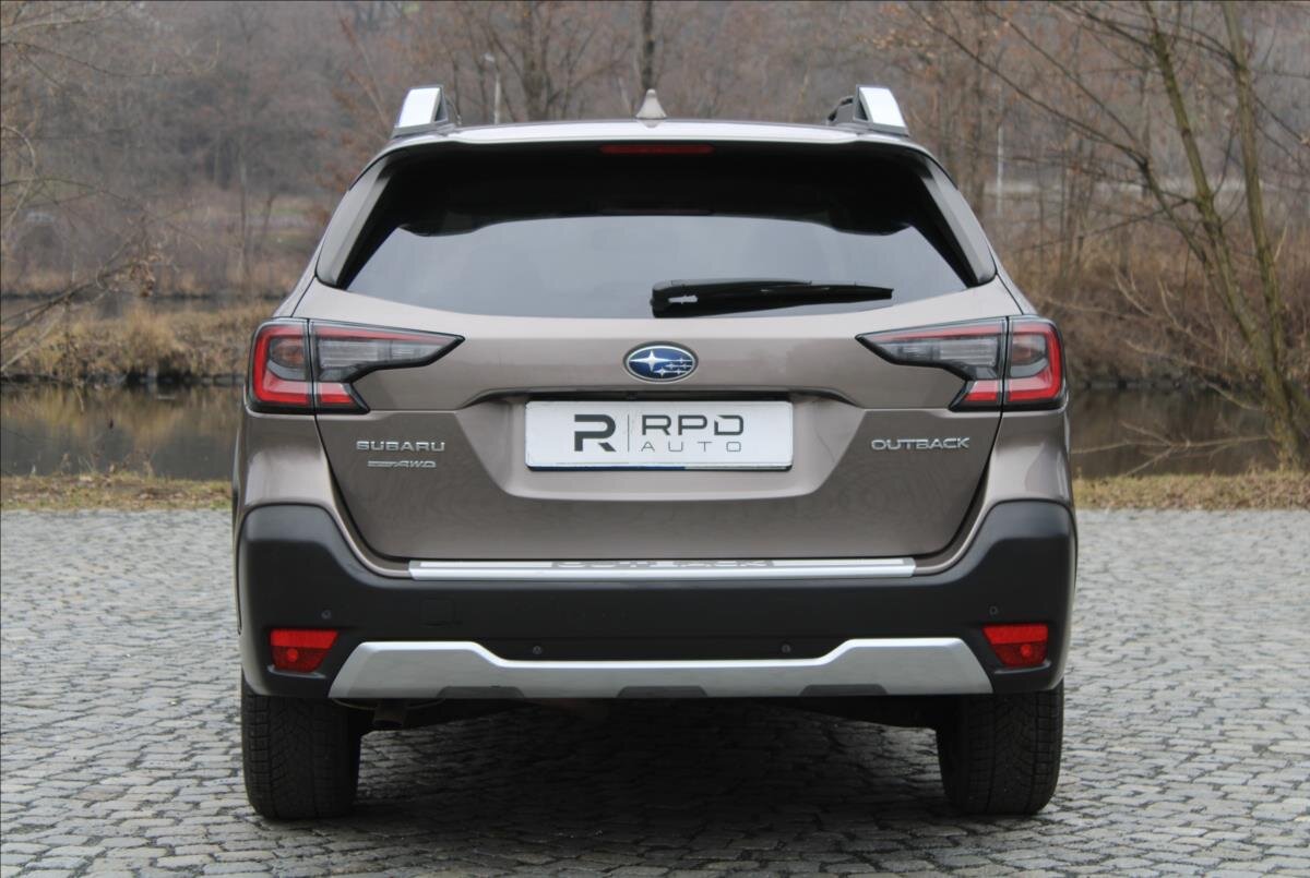 Subaru Outback Kombi 2,5 l 124 kw