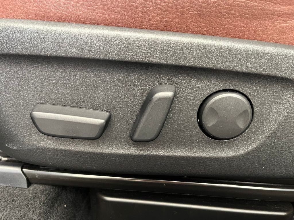 Mazda MX-30 SUV / Terénní 0,0 107 kw