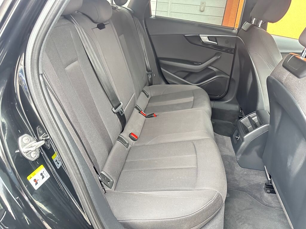 Audi A4 Kombi 2,0 l 140 kw