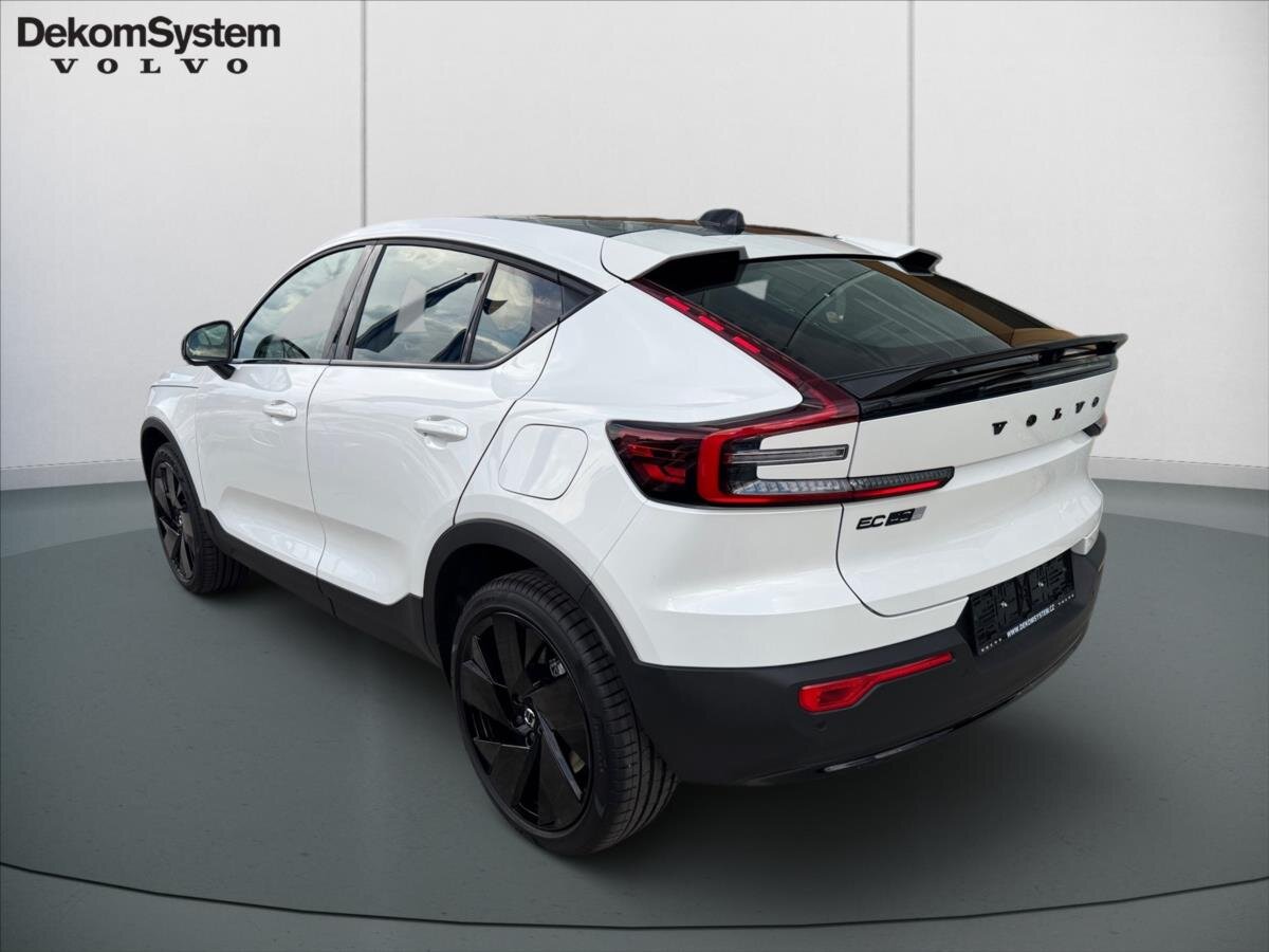 Volvo EC40 CUV 0,0 185 kw
