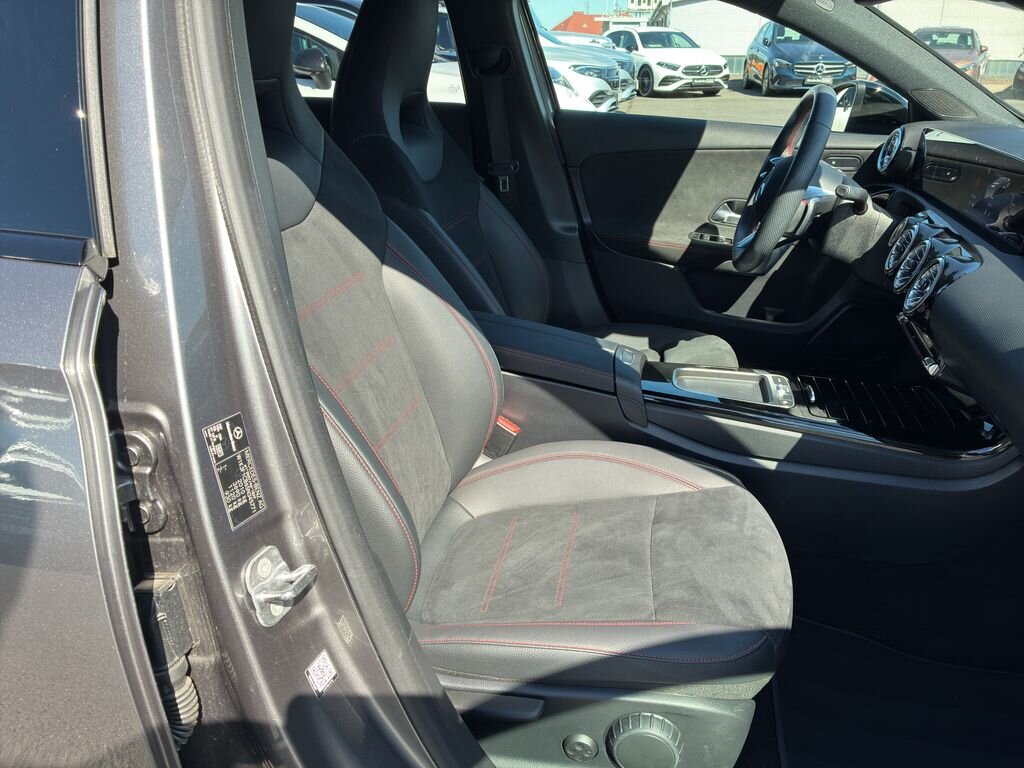 Mercedes-Benz Třídy A Hatchback 2,0 l 110 kw