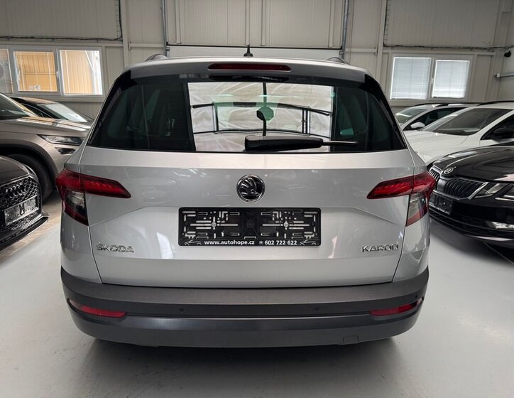 Škoda Karoq 5