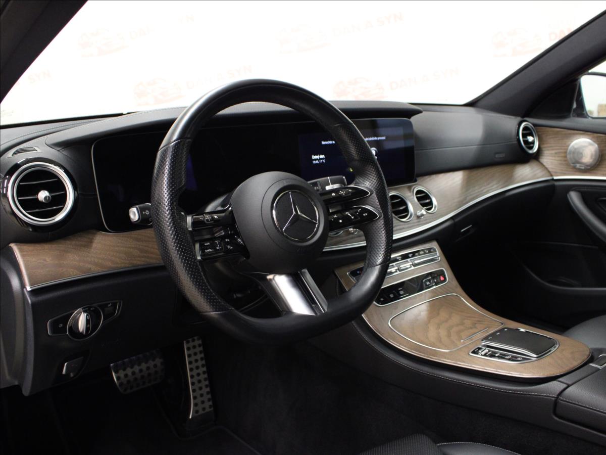 Mercedes-Benz Třídy E