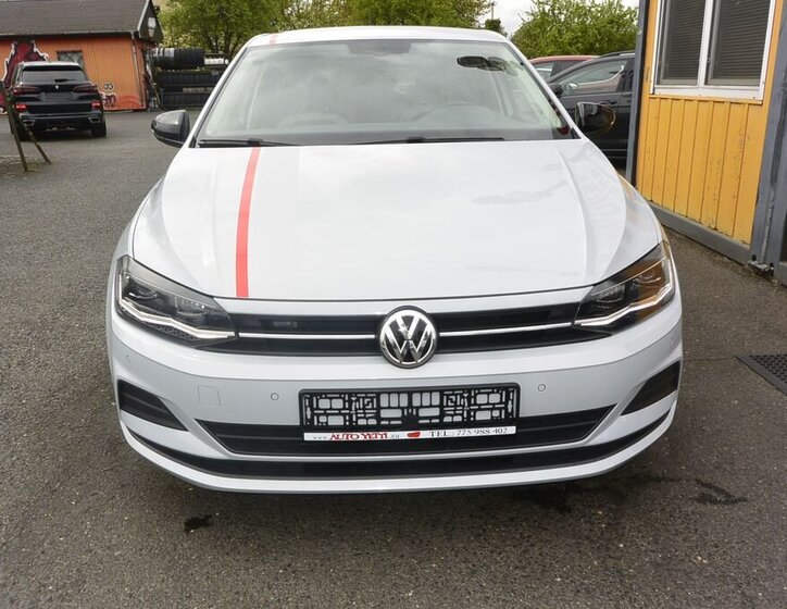 Volkswagen Polo Hatchback 999,0 70 kw