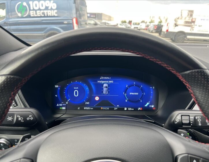 Ford Kuga SUV 2,0 l 140 kw