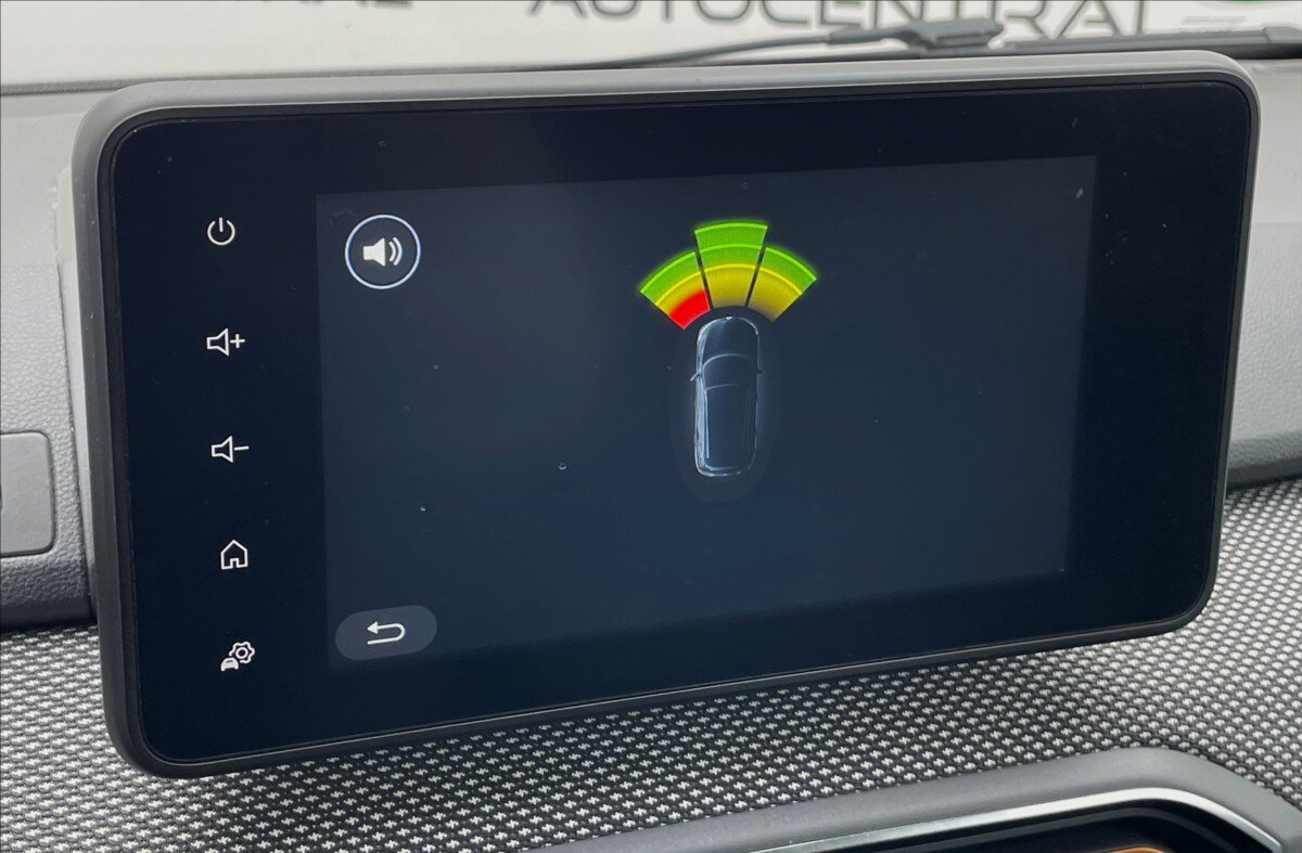 Dacia Sandero Hatchback 999,0 67 kw