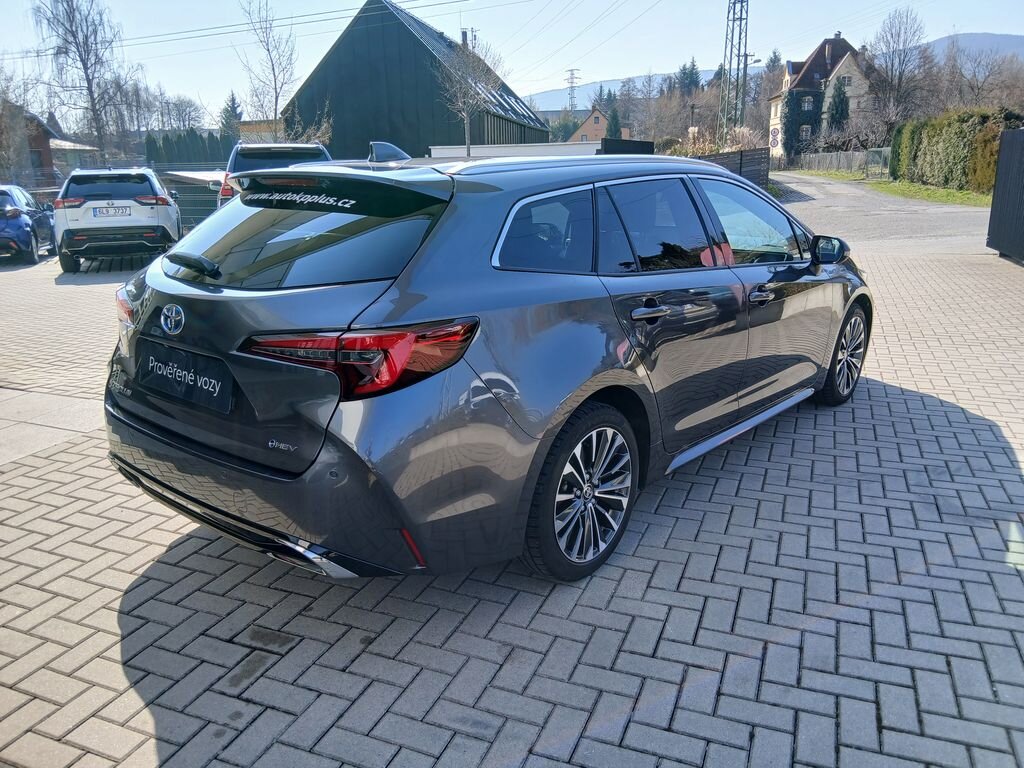 Toyota Corolla Kombi 1,8 l 72 kw