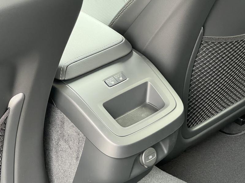 Volvo V60 Kombi 2,0 l 145 kw