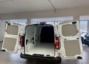 Ford Transit Custom 3