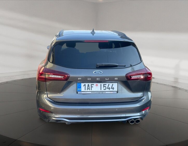 Ford Focus Kombi 999,0 114 kw