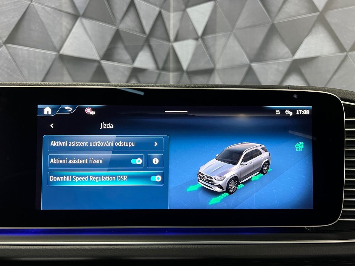 Mercedes-Benz GLE SUV 3,0 l 270 kw