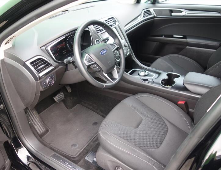 Ford Mondeo 17