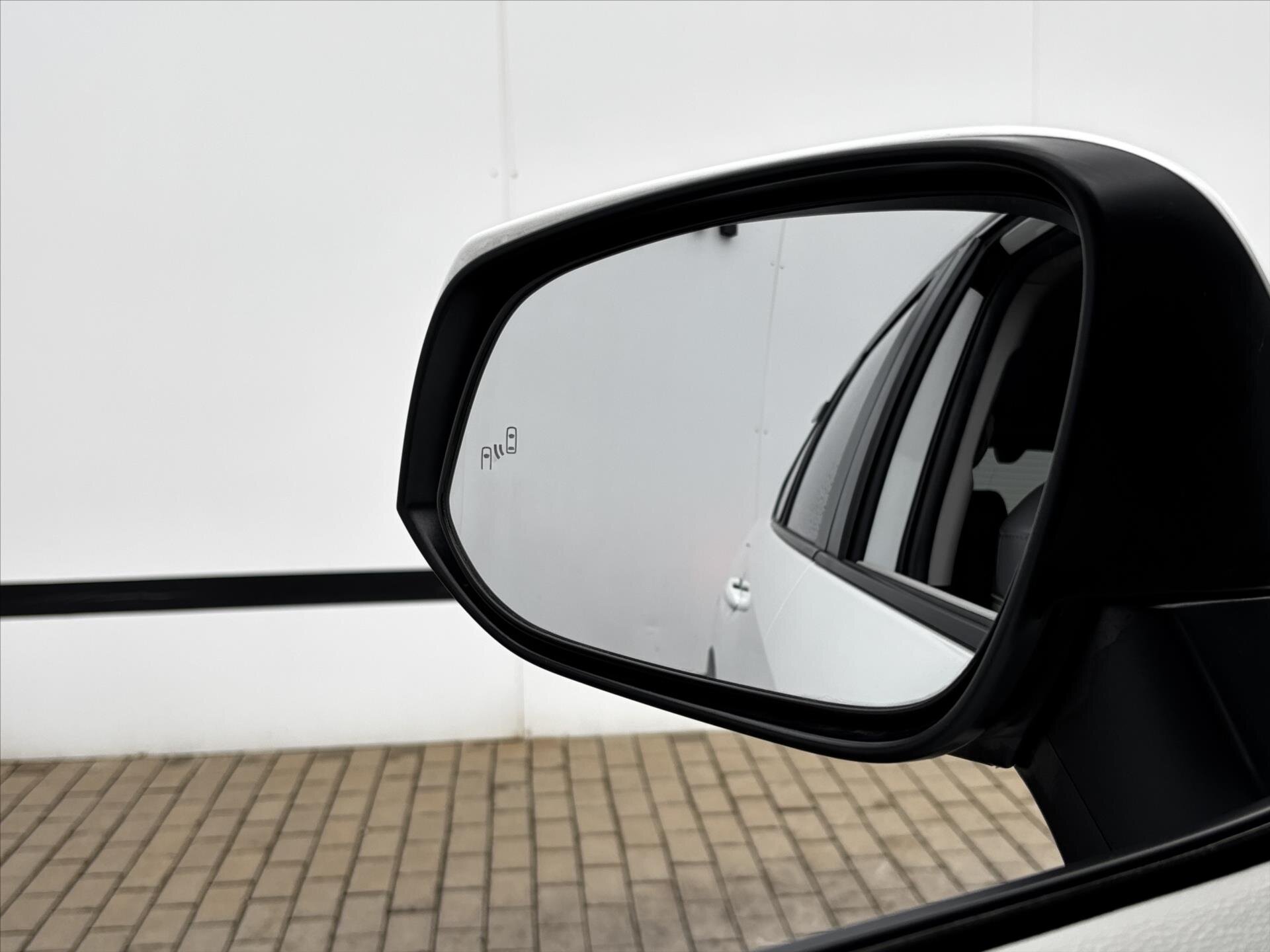 Toyota RAV4 SUV / Terénní 2,5 l 131 kw