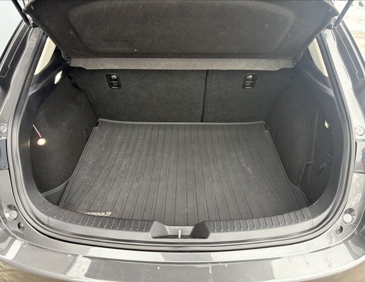 Mazda 3 Hatchback 2,0 l 88 kw