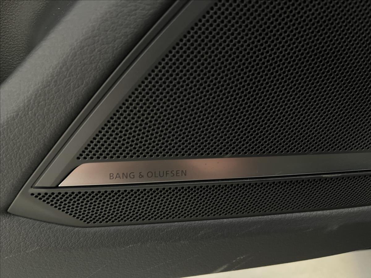 Audi A6 Allroad Kombi 3,0 l 253 kw