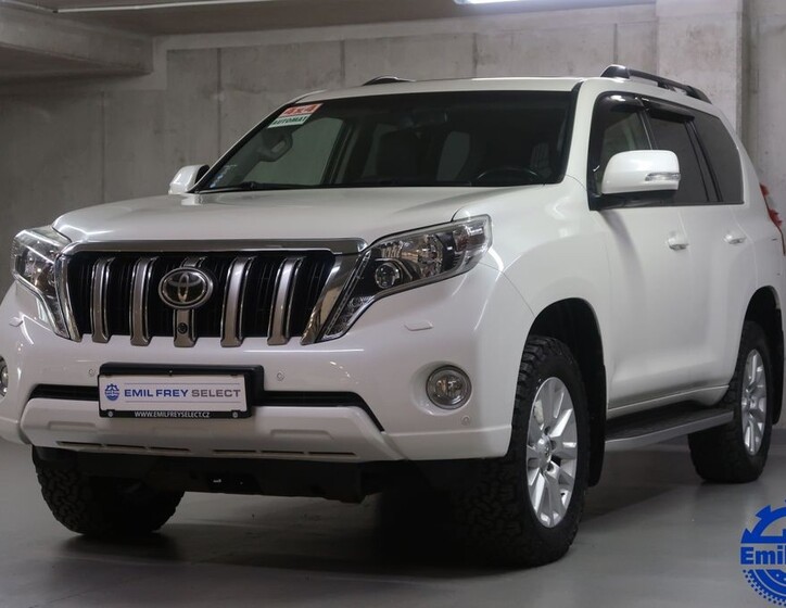 Toyota Land Cruiser 1