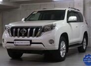 Toyota Land Cruiser 1