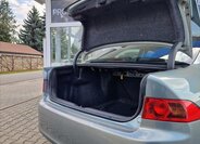 Honda Accord Sedan / Limuzína 2,0 l 114 kw