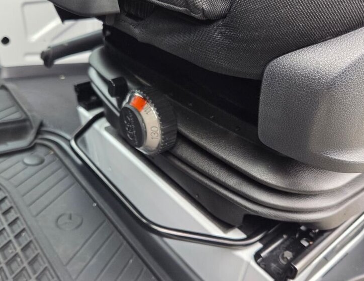 Mercedes-Benz Sprinter 17