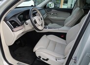 Volvo XC90 8