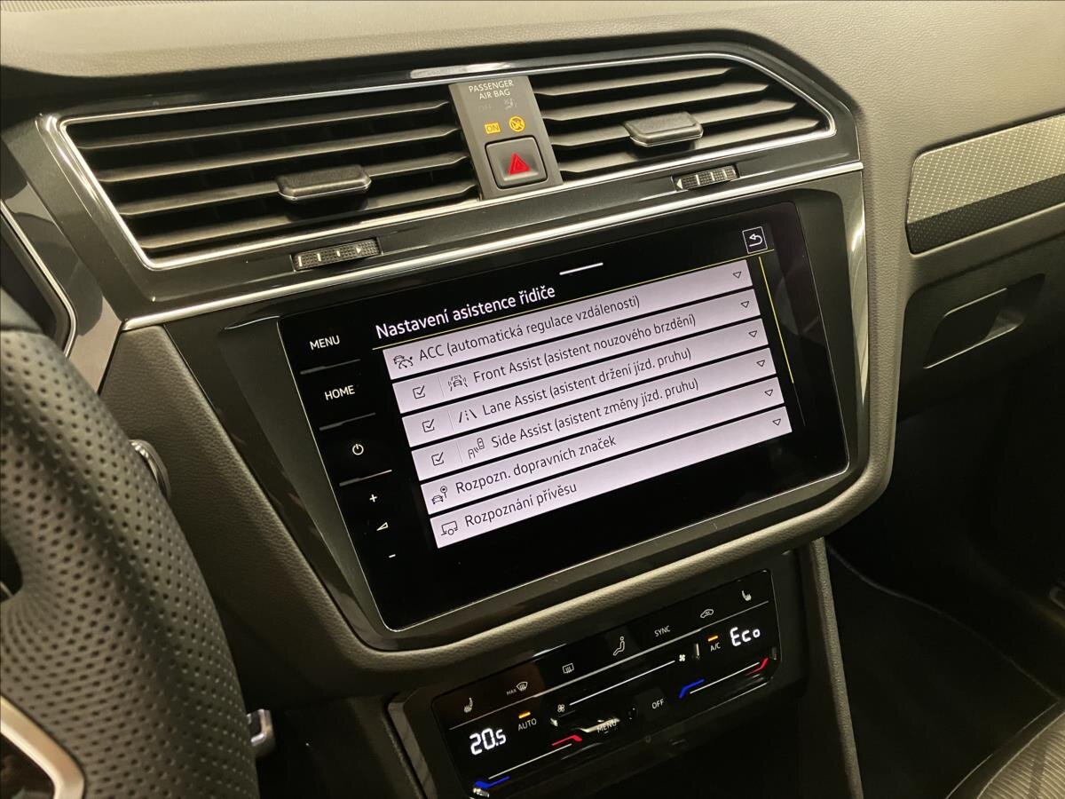 Volkswagen Tiguan SUV / Terénní 1,4 l 110 kw