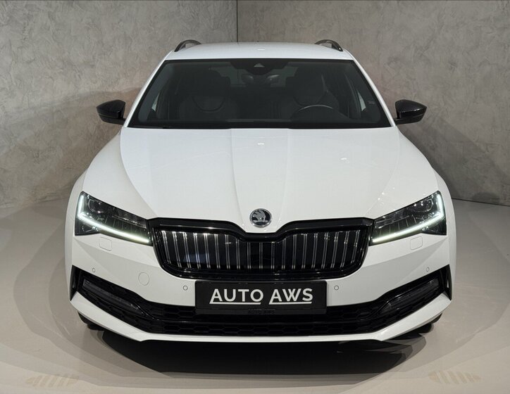 Škoda Superb Kombi 1,4 l 160 kw