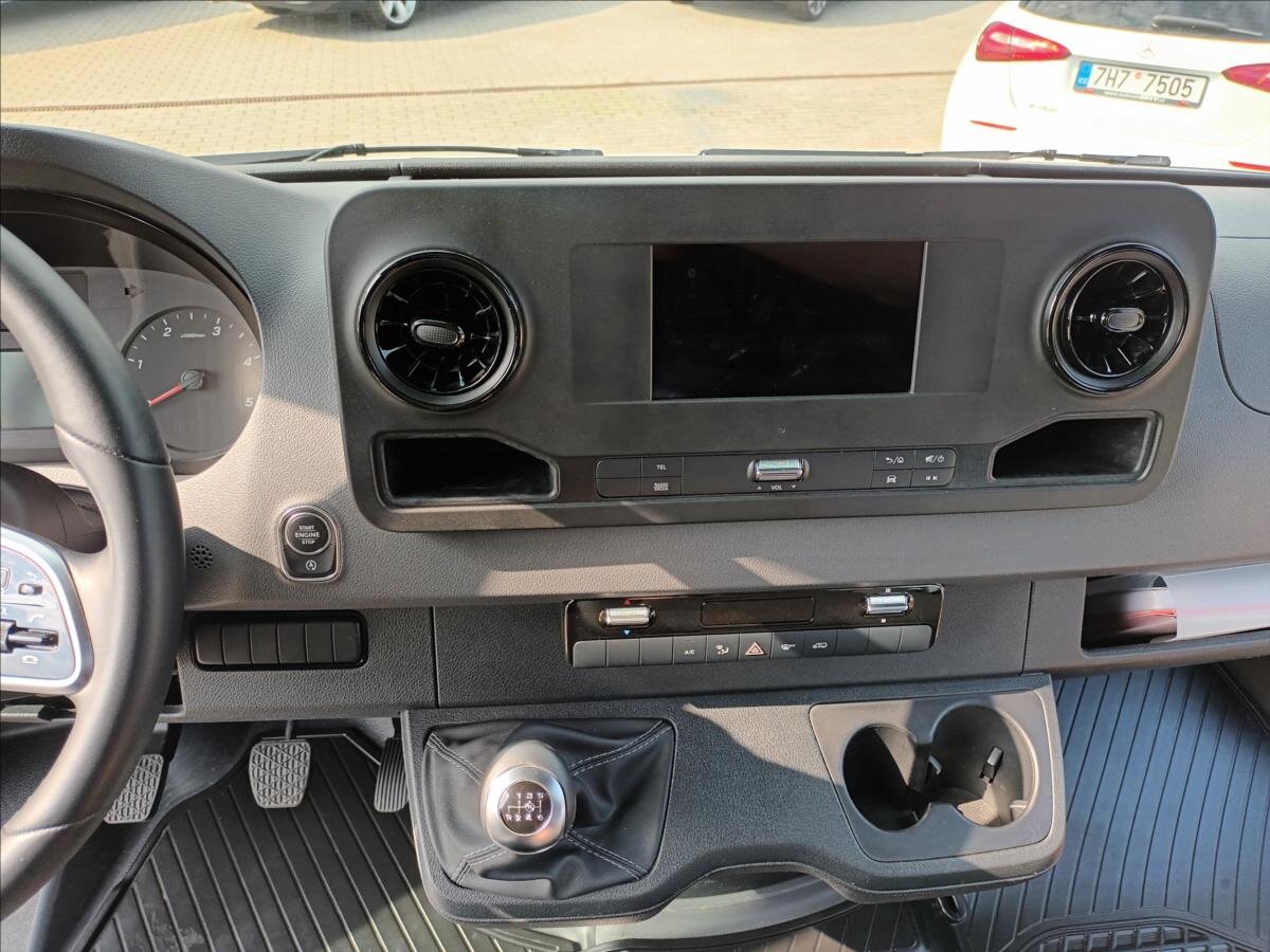Mercedes-Benz Sprinter Ostatní 3,0 l 140 kw
