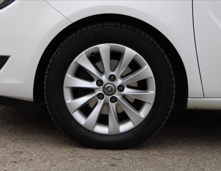 Opel Meriva MPV 1,4 l 74 kw