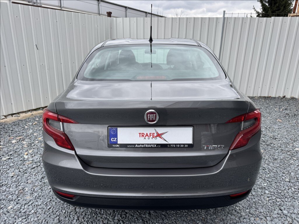 Fiat Tipo Sedan / Limuzína 1,4 l 70 kw