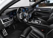 BMW Řada 7 10