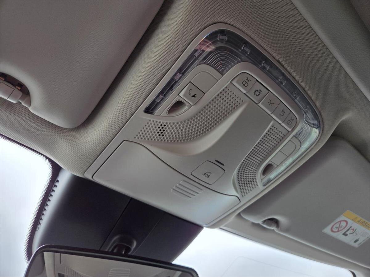 Mercedes-Benz Třídy V Kombi 2,0 l 100 kw