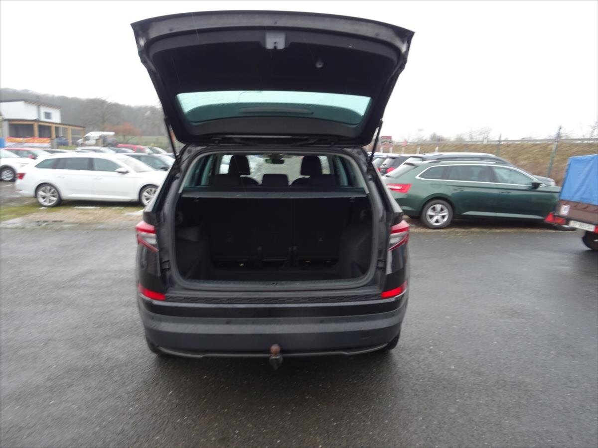 Škoda Kodiaq SUV / Terénní 1,5 l 110 kw