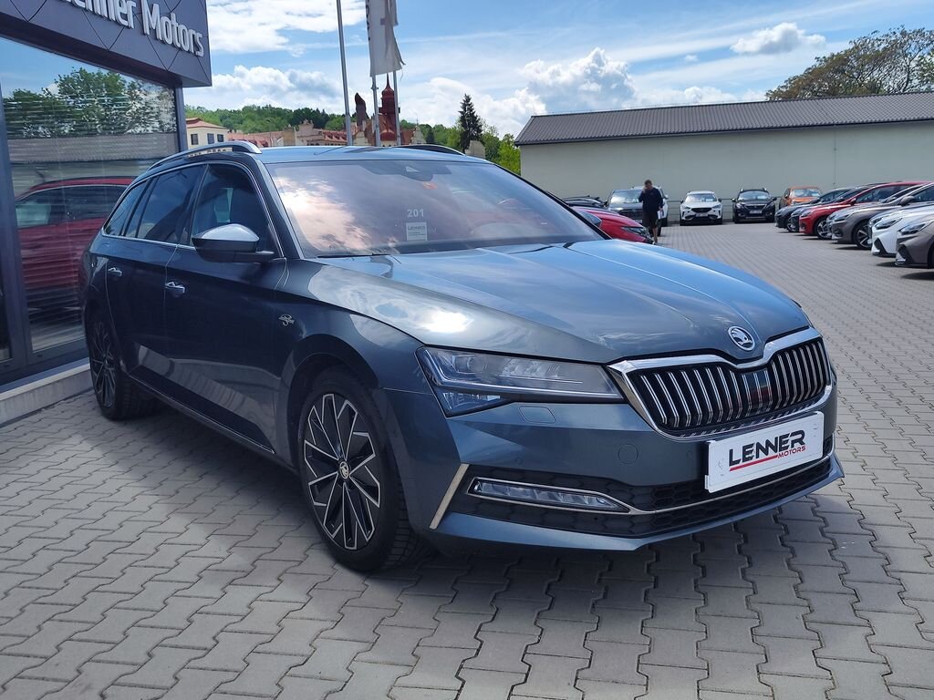 Škoda Superb Kombi 2,0 l 147 kw