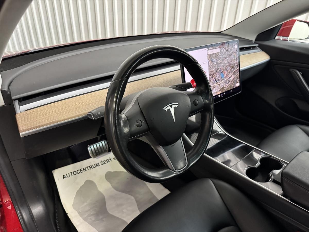 Tesla Model 3 Liftback 0,0 324 kw